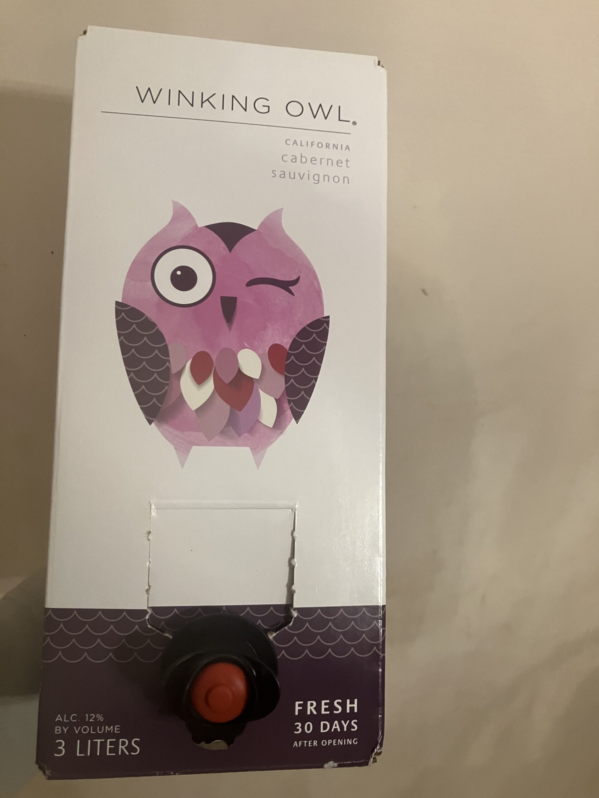 winking owl red①