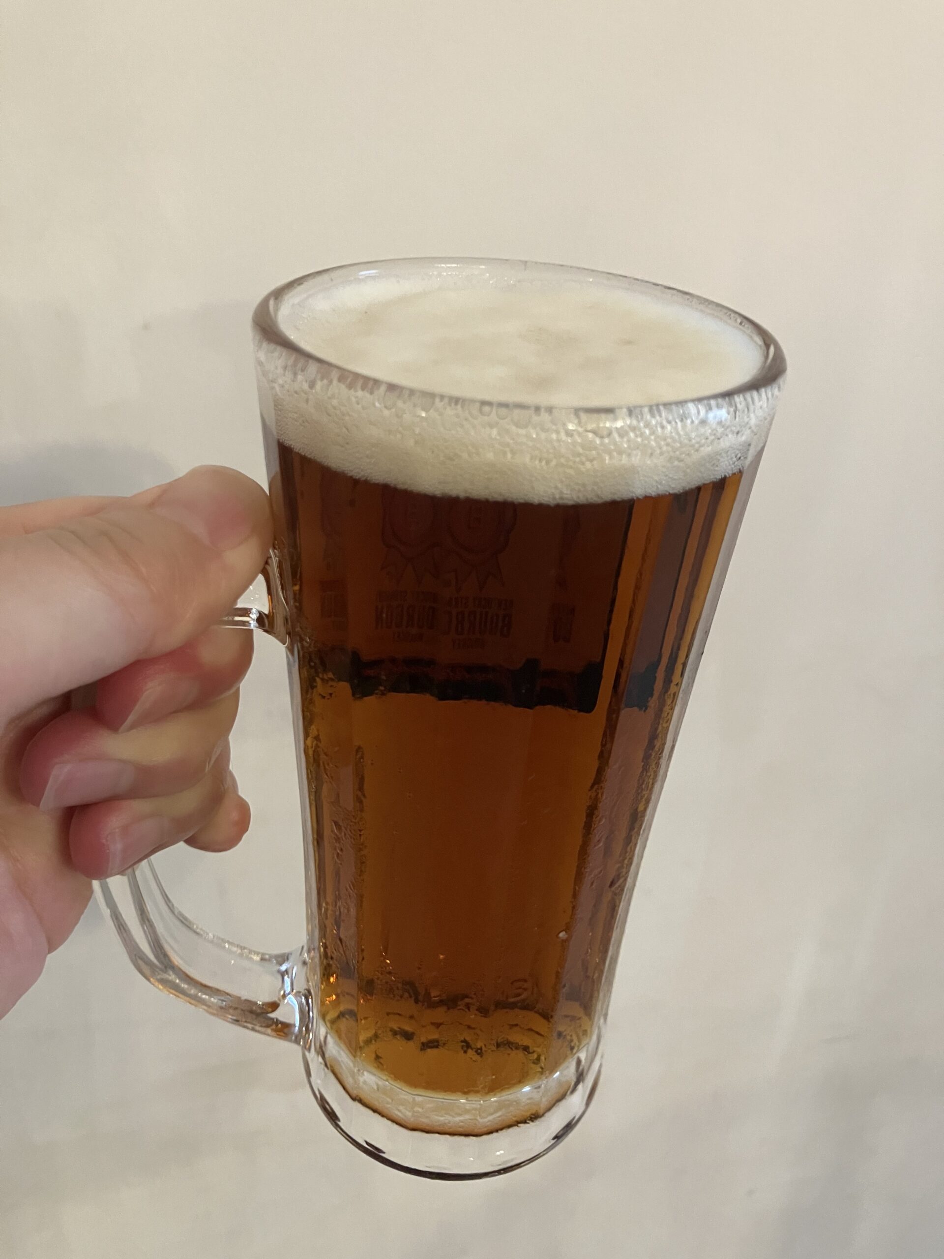 グラスに入ったyuenglingラガー