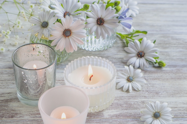 花とキャンドル