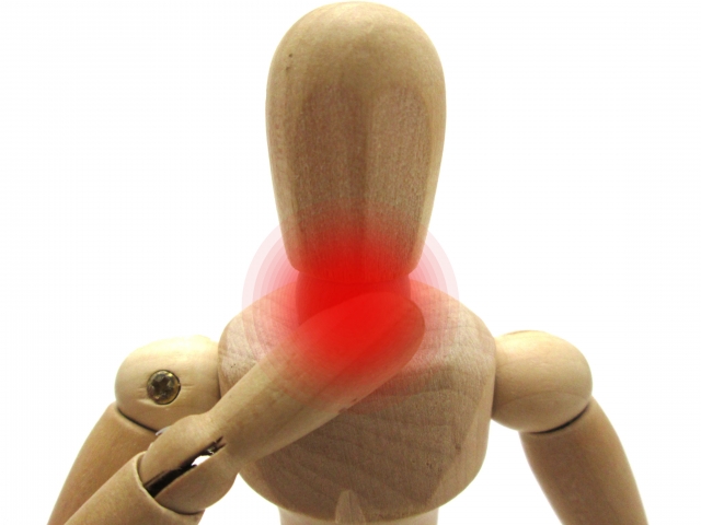 喉が赤くなっている